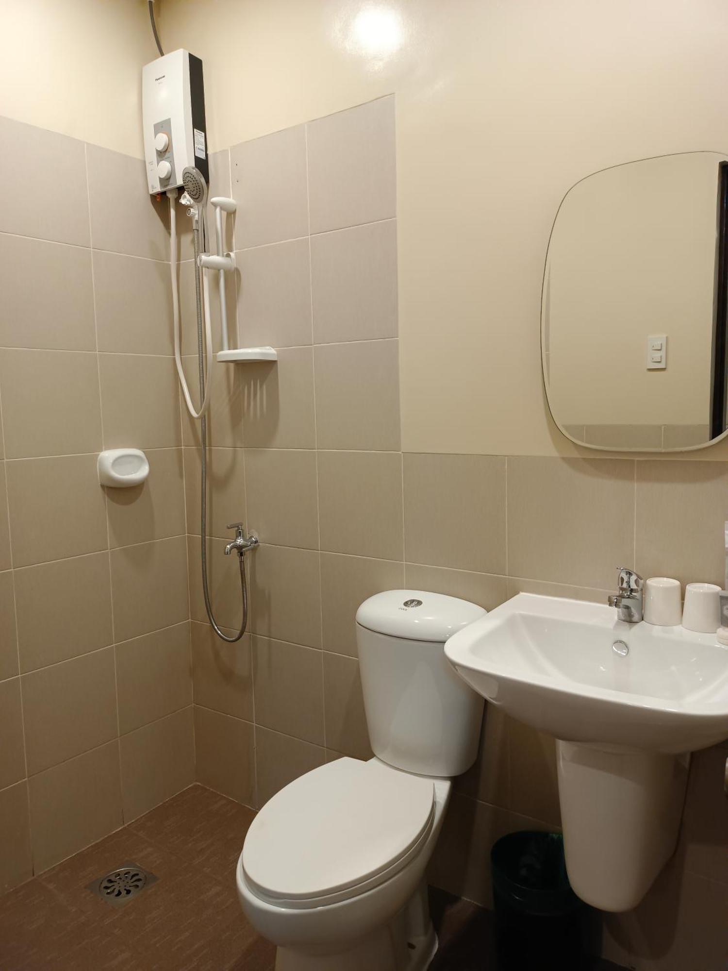 Beaver Hotel Cebu Quarto foto