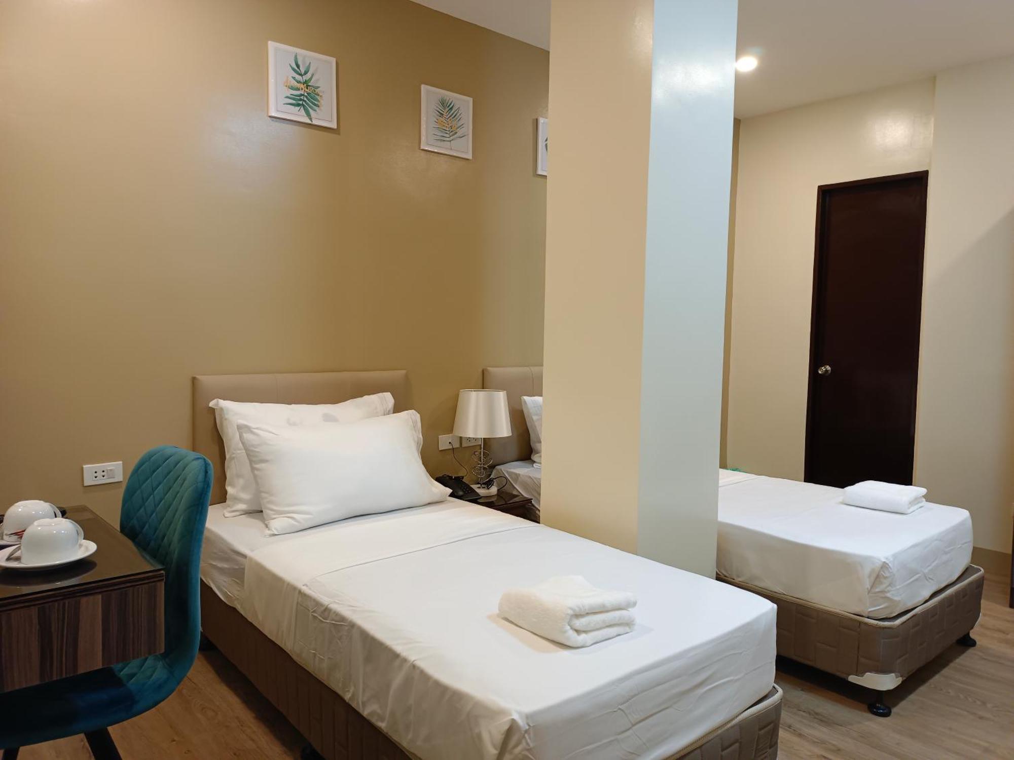 Beaver Hotel Cebu Quarto foto